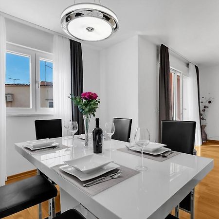 Apartman Linea Makarska Eksteriør billede