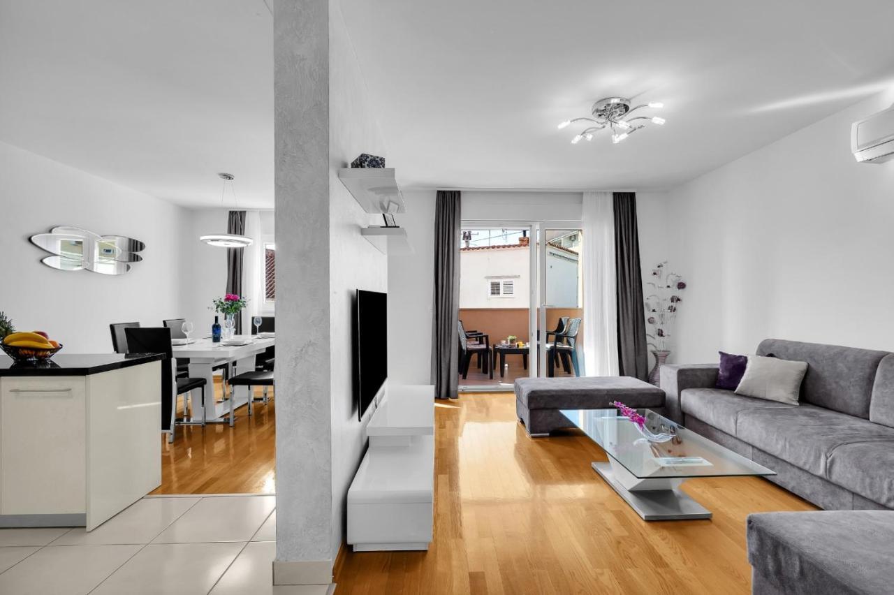 Apartman Linea Makarska Eksteriør billede