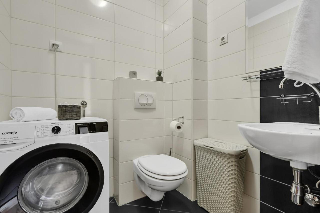Apartman Linea Makarska Eksteriør billede