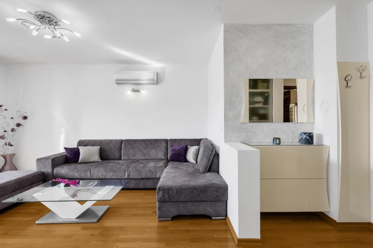 Apartman Linea Makarska Eksteriør billede