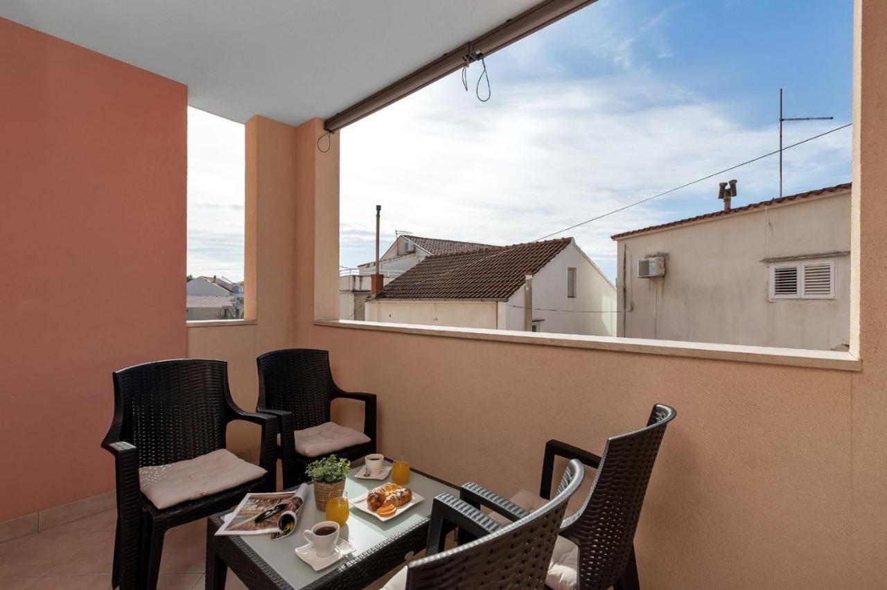 Apartman Linea Makarska Eksteriør billede