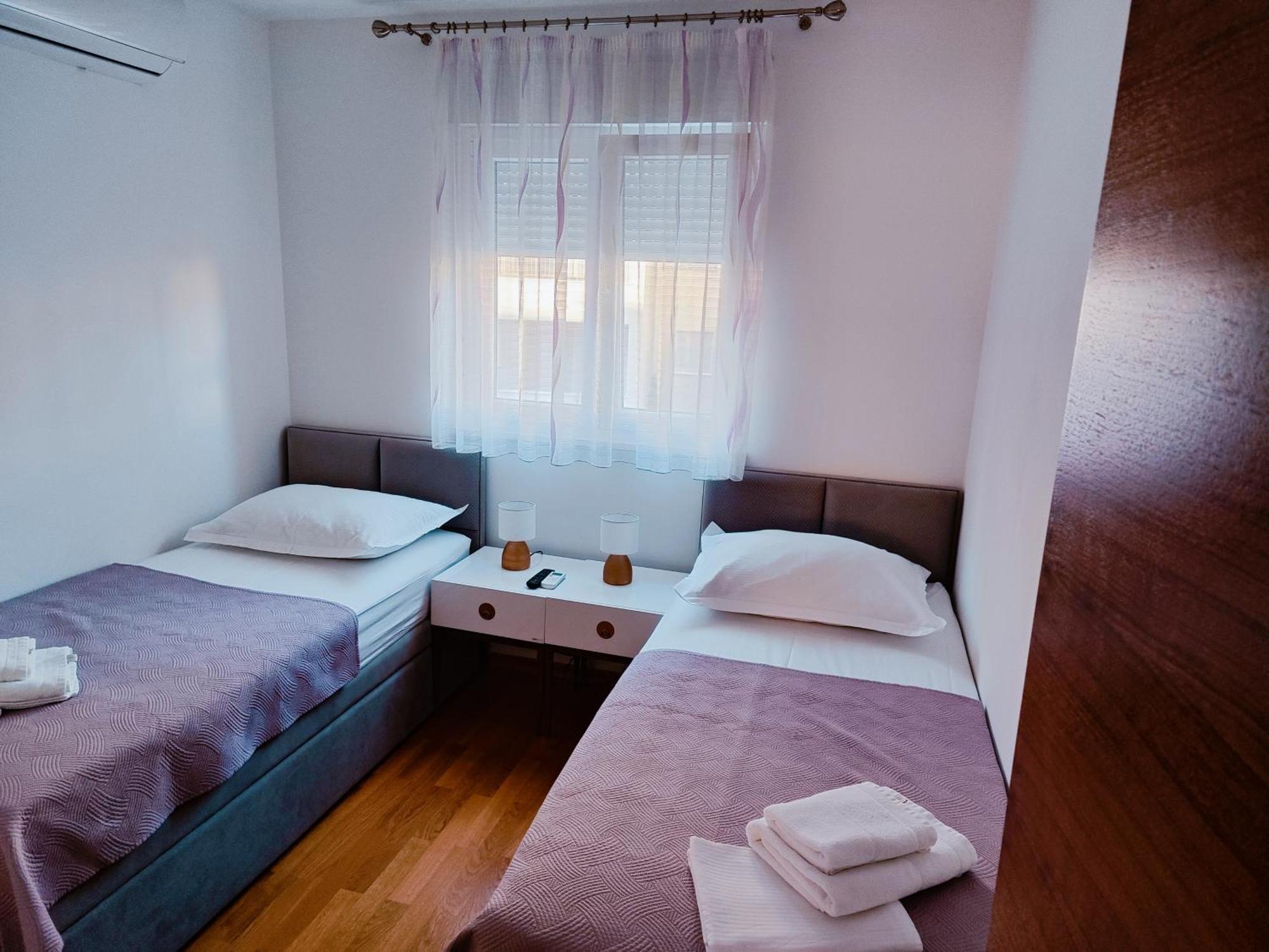 Apartman Linea Makarska Eksteriør billede