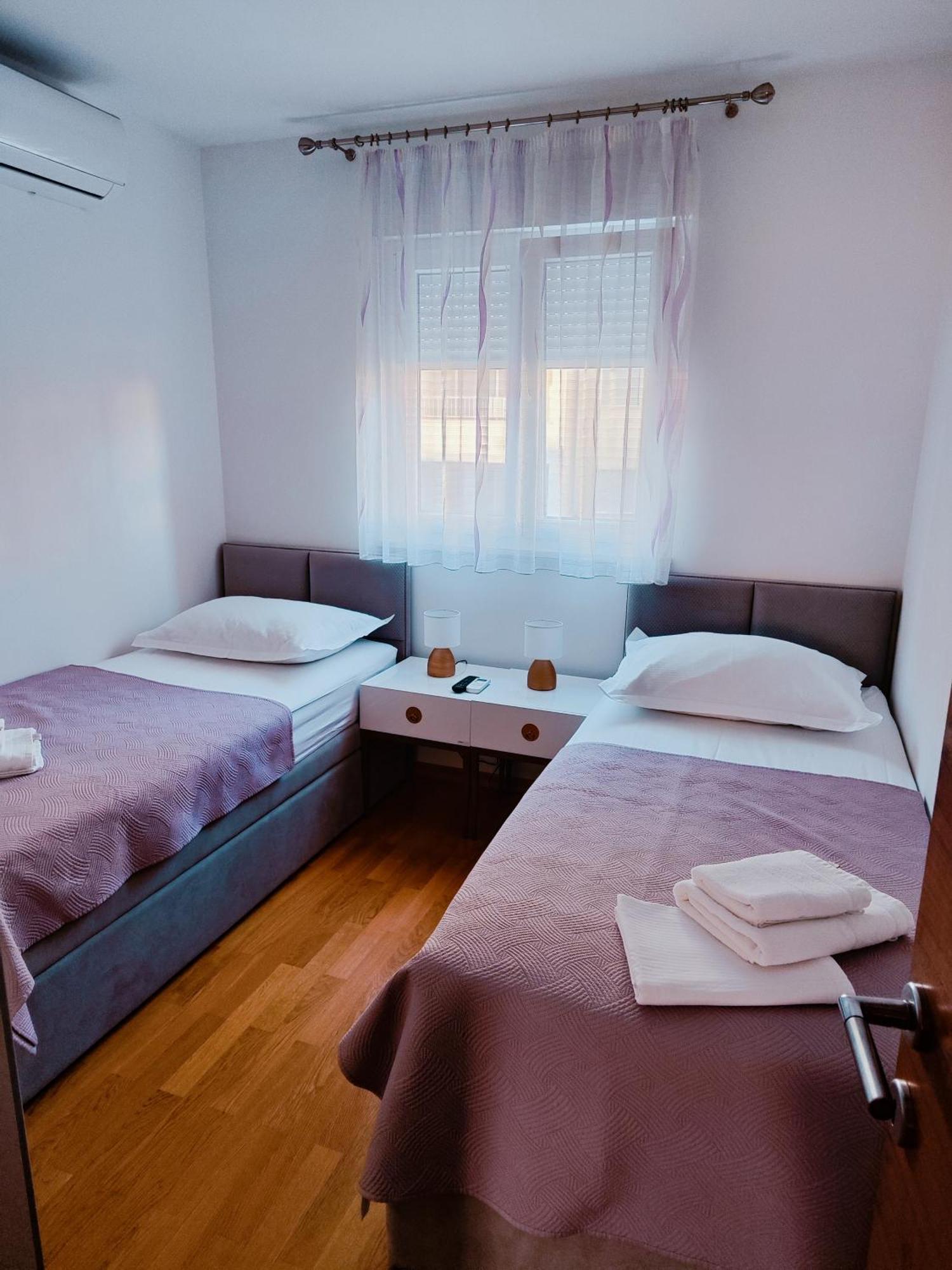 Apartman Linea Makarska Eksteriør billede